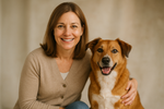 Foto de perfil de una señora de 48 años con su perro